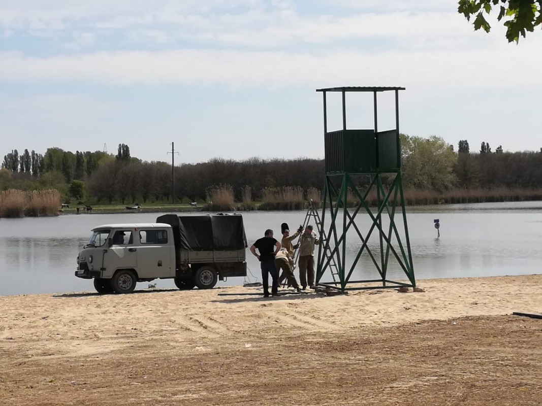 A140FFEF-F162-4F7D-B04A-ED6269979B0E