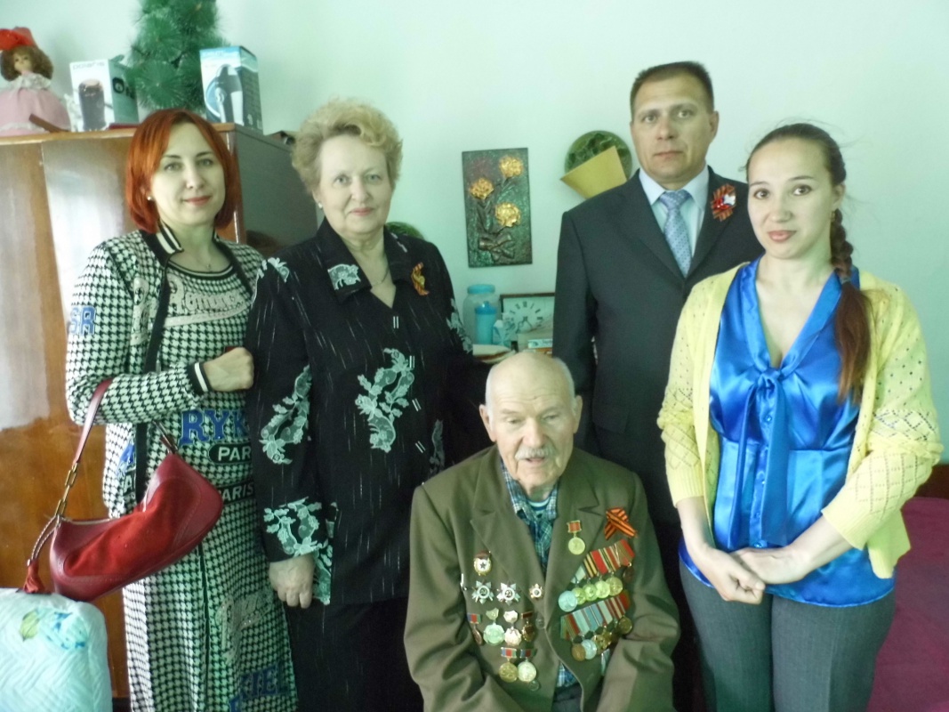 Поздравление ветеранов