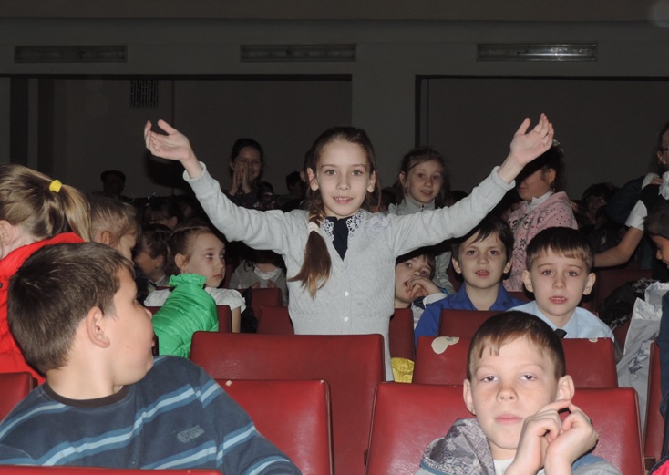 Театрализованное представление в мир сказок...