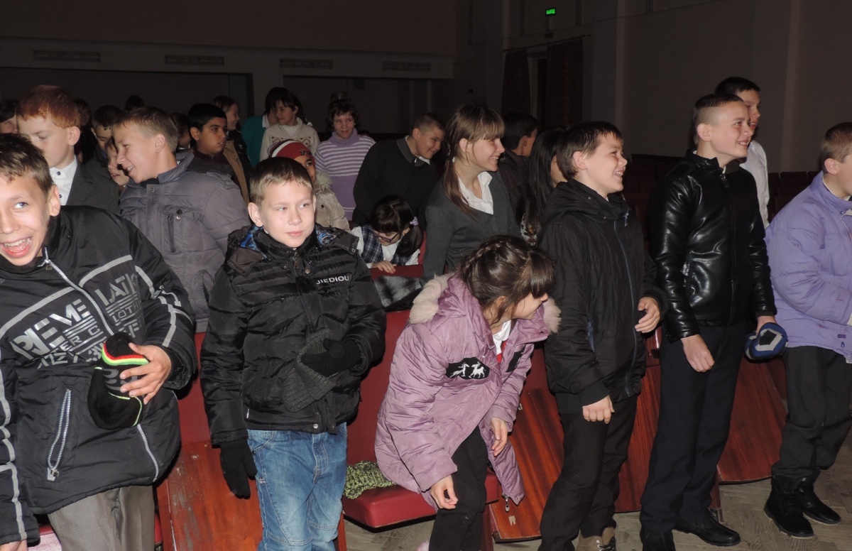 Подари улыбку другу...