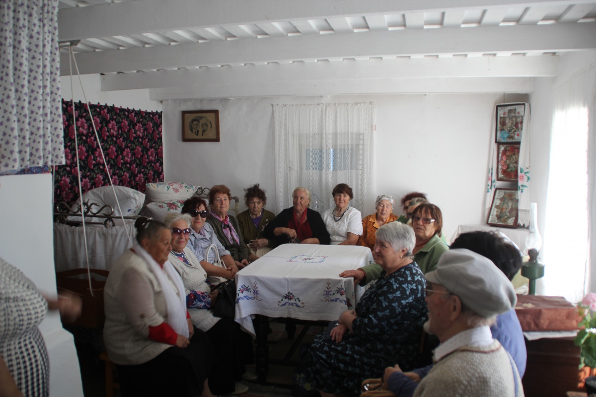 Экскурсия в "Казачью хату".....