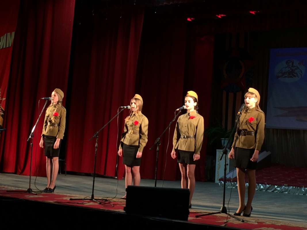 Межпоселенческий фестиваль военно-патриотической песни-"Солдатских дум избранница".