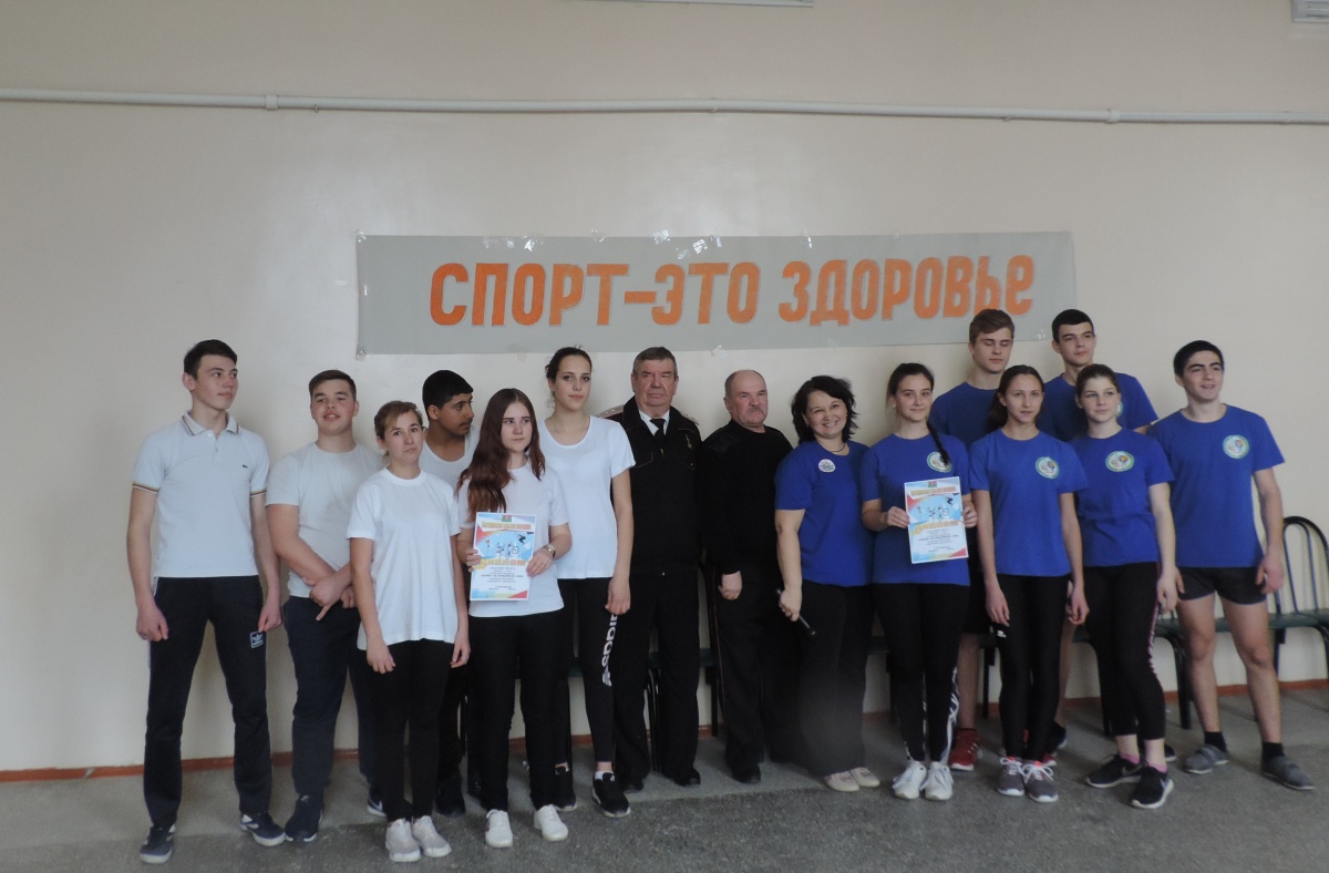 1 марта - День борьбы с наркобизнесом.