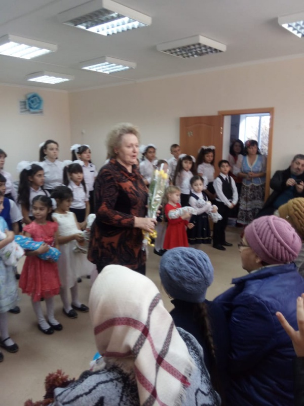 Пусть в маминых глазах не гаснет улыбка!