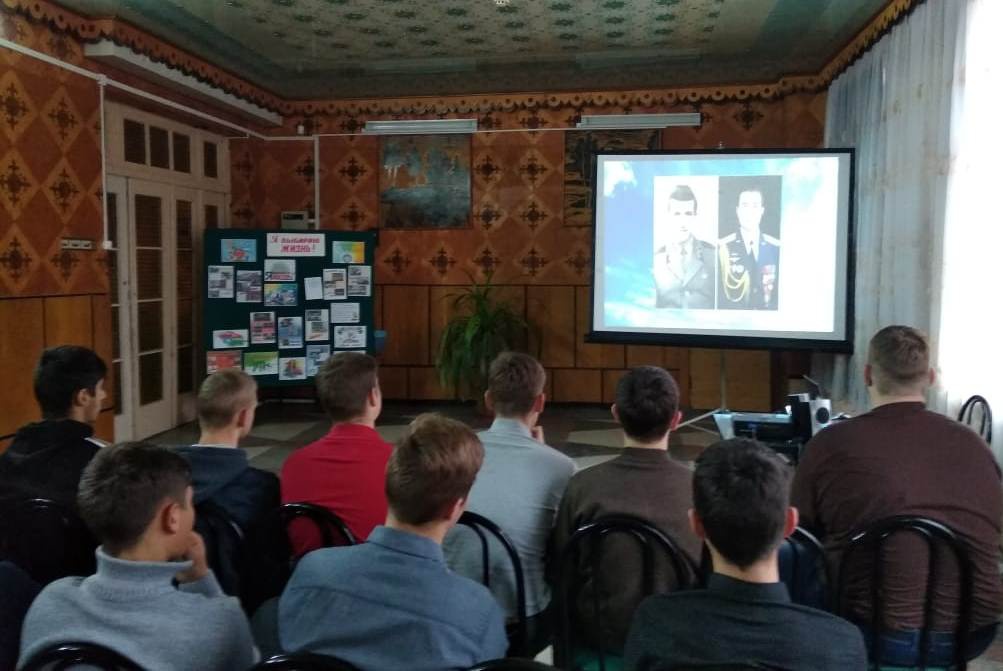 Героями не рождаются , героями становятся в испытаниях...