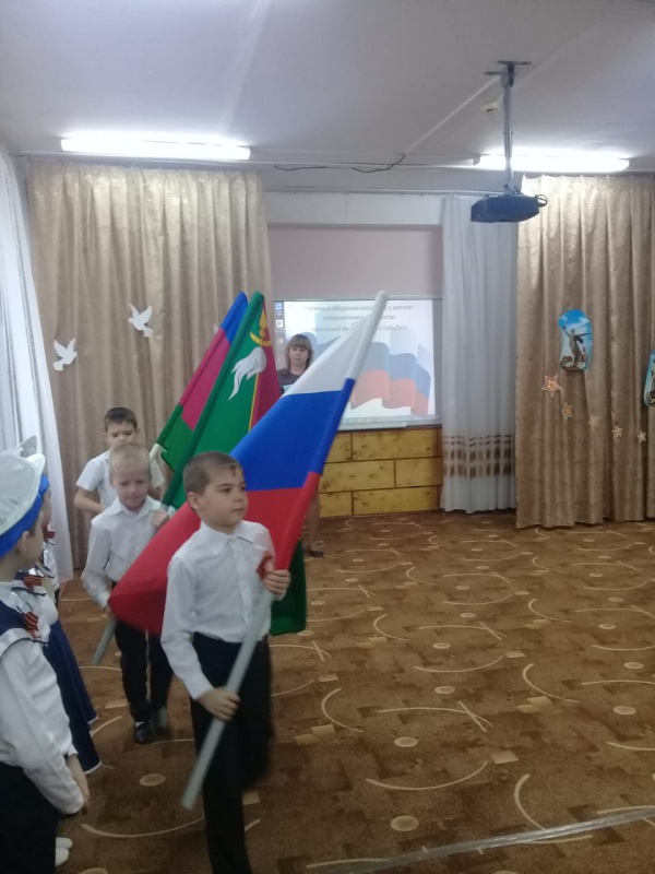 Открытие месячника оборонно-массовой и военно-патриотической работы в детском саду "Колосок"....