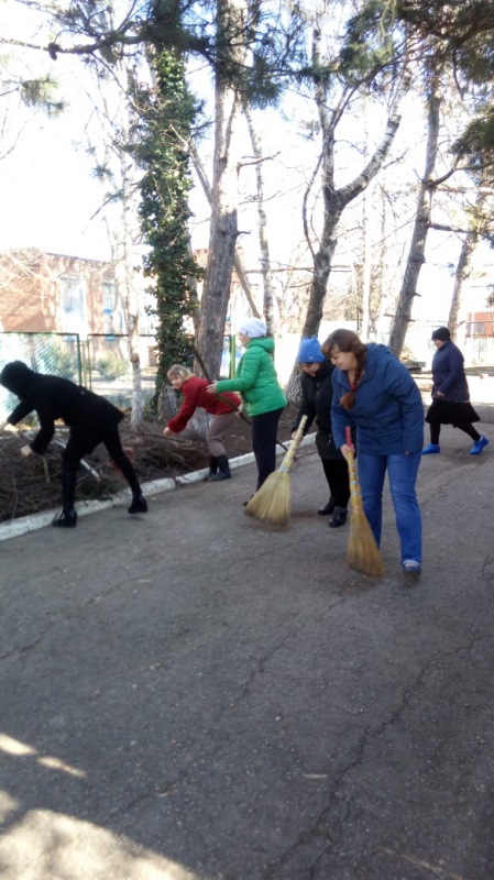 Всекубанский субботник...