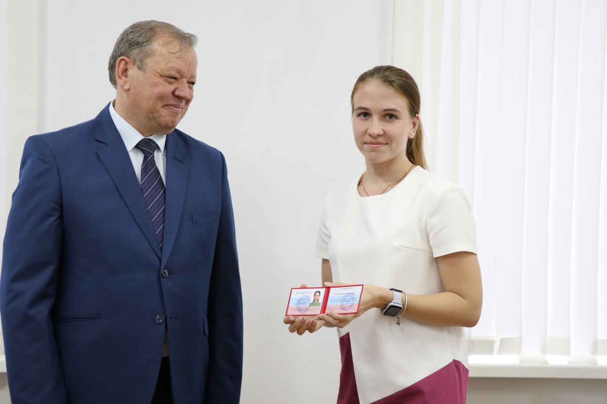 О первой сессии Совета Платнировского сельского поселения Кореновского района 4 созыва...