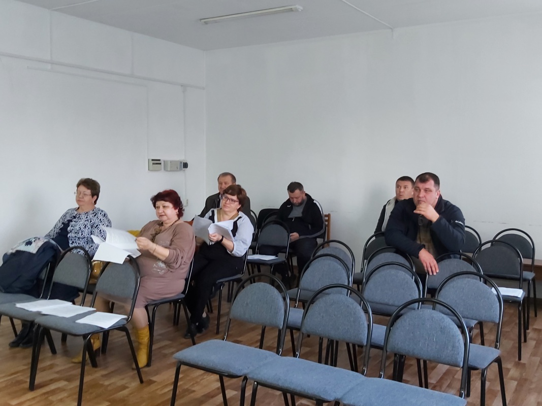 Заседание постоянной комиссии по финансово-бюджетной и экономической политике Совета Платнировского сельского поселения Кореновского района.
