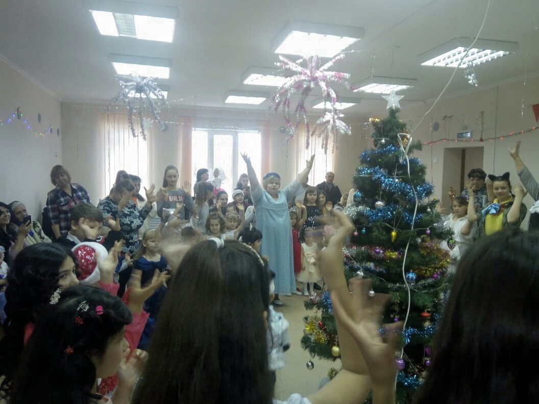 Новогодний утренник
