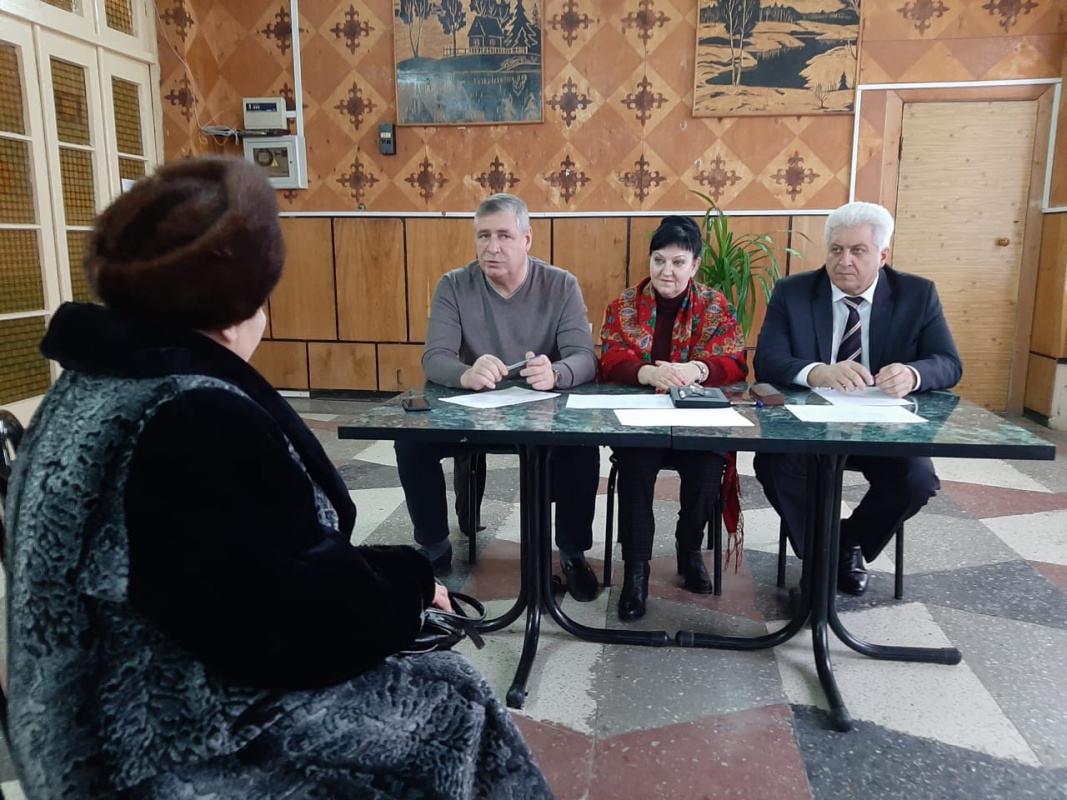 Прием граждан по личным вопросам...