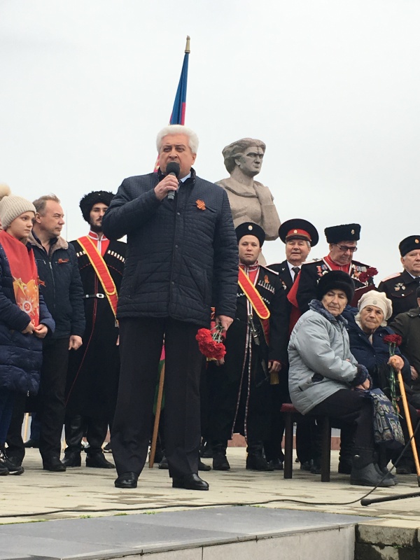 «Нам жить и помнить»