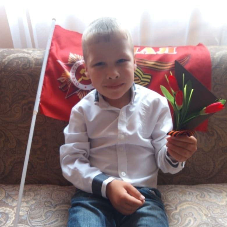 Малыши подготовили письма и открытки ветеранам...