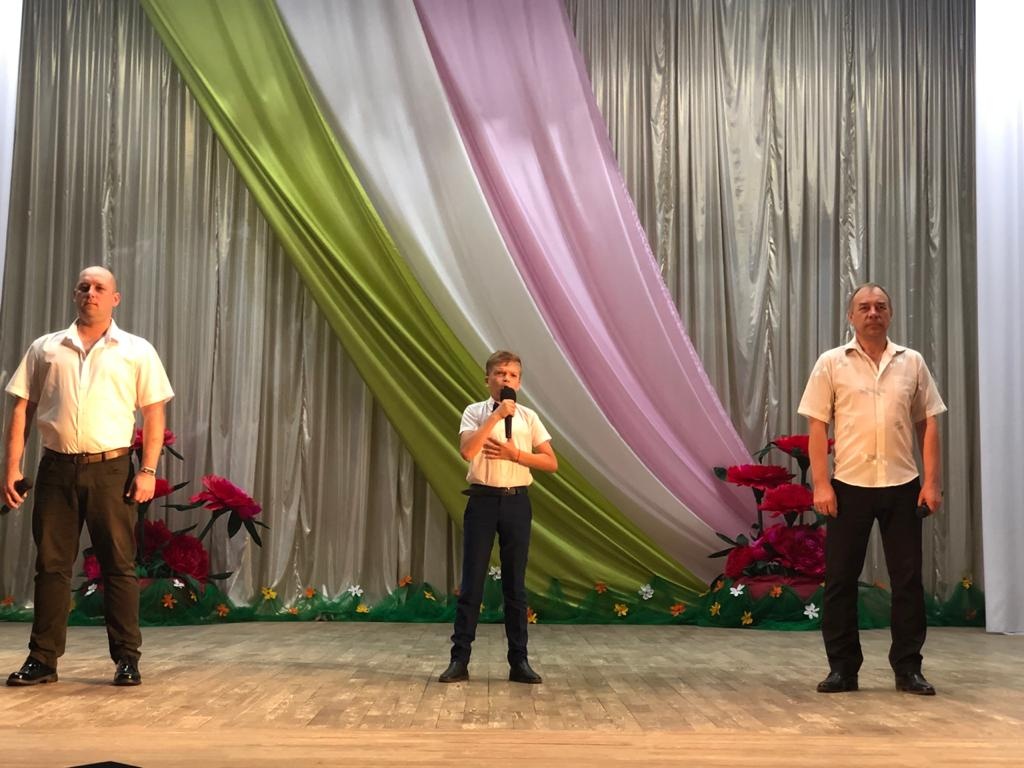 ПРАЗДНИЧНЫЕ КОНЦЕРТЫ «ВИВАТ! РОССИЯ »