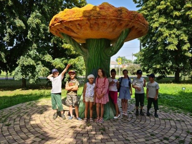 Коллектив художественного чтения "Сказка" экскурсия "Летнее путешествие"