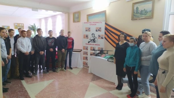ТЕМАТИЧЕСКАЯ ВЫСТАВКА посвященная 78-ой годовщине со Дня освобождения Краснодарского края от немецко- фашистских захватчиков и завершению Битвы за Кавказ.