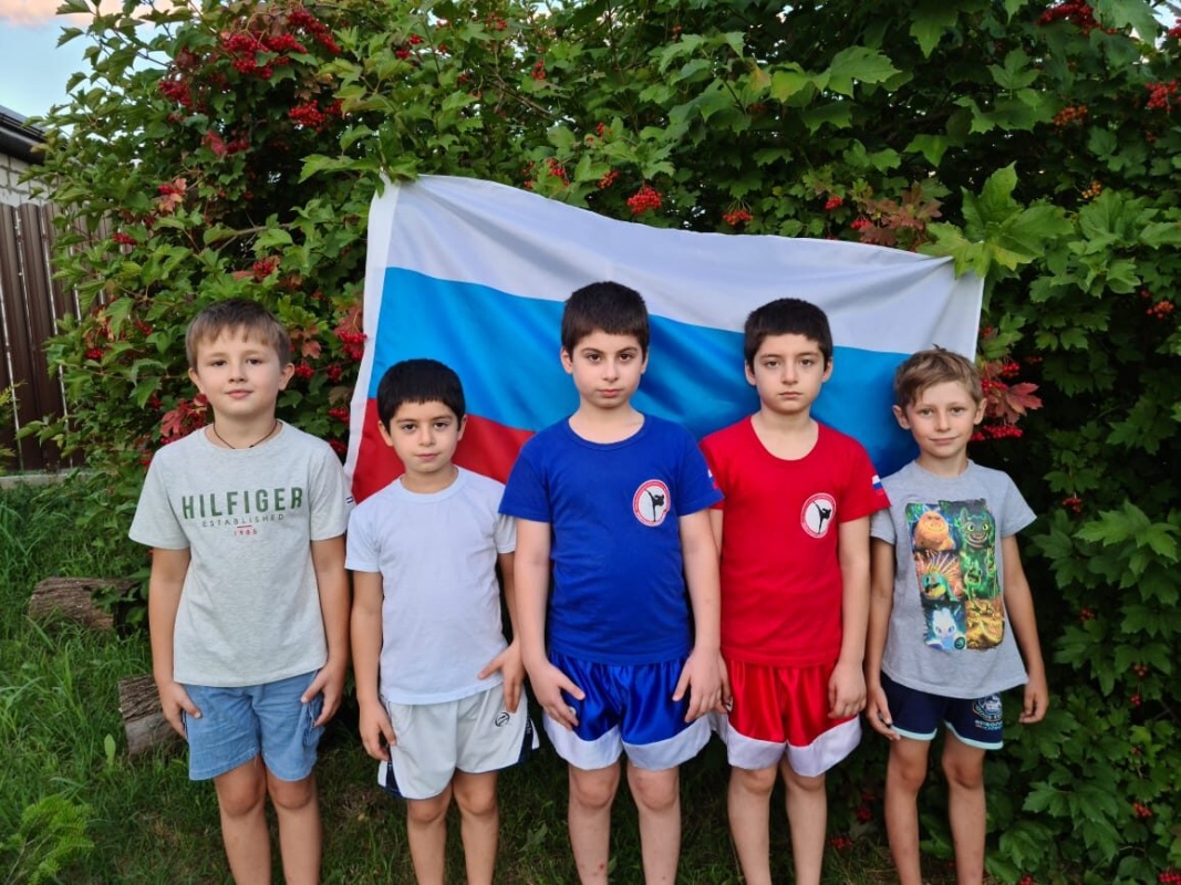 ОНЛАЙН-АКЦИЯ «ПОД ФЛАГОМ ВЕЛИКОЙ ДЕРЖАВЫ!»