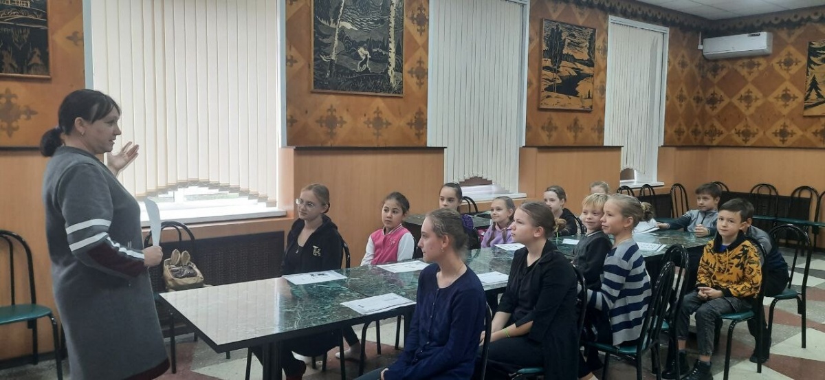 Познавательная программа «Мы едины!».