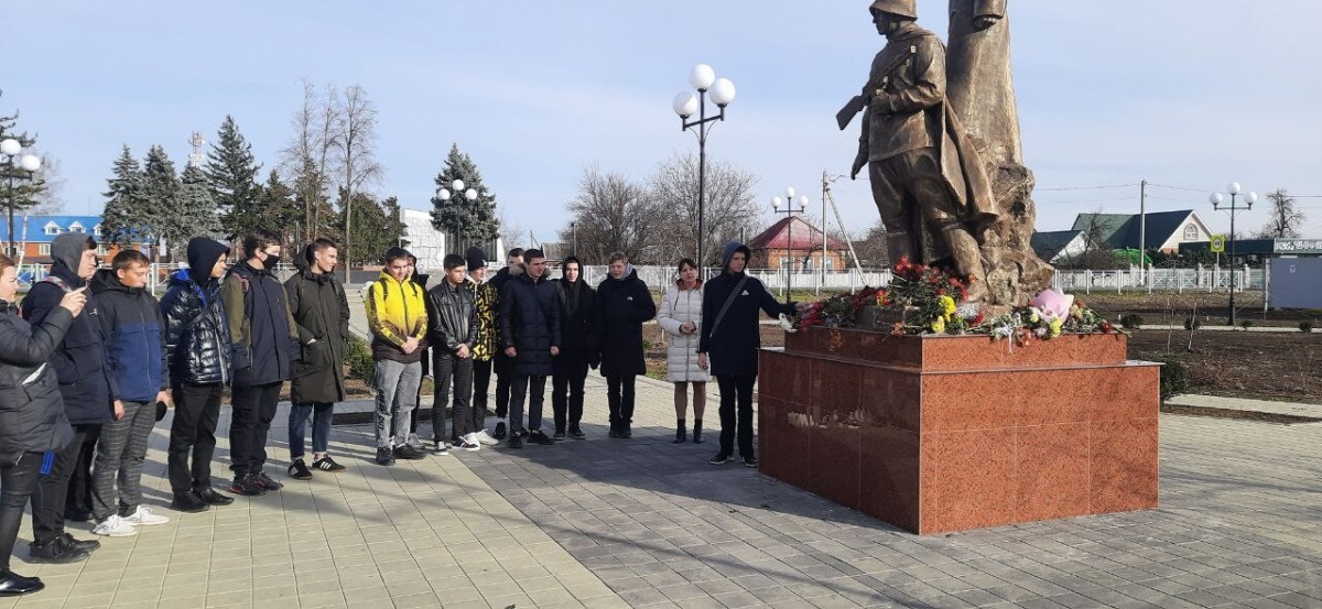 3 декабря в нашей стране отмечается День Неизвестного солдата – в память о российских и советских воинах, погибших в боевых действиях на территории нашей страны или за ее пределами.