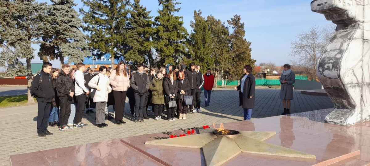 9 декабря — День Героев Отечества.