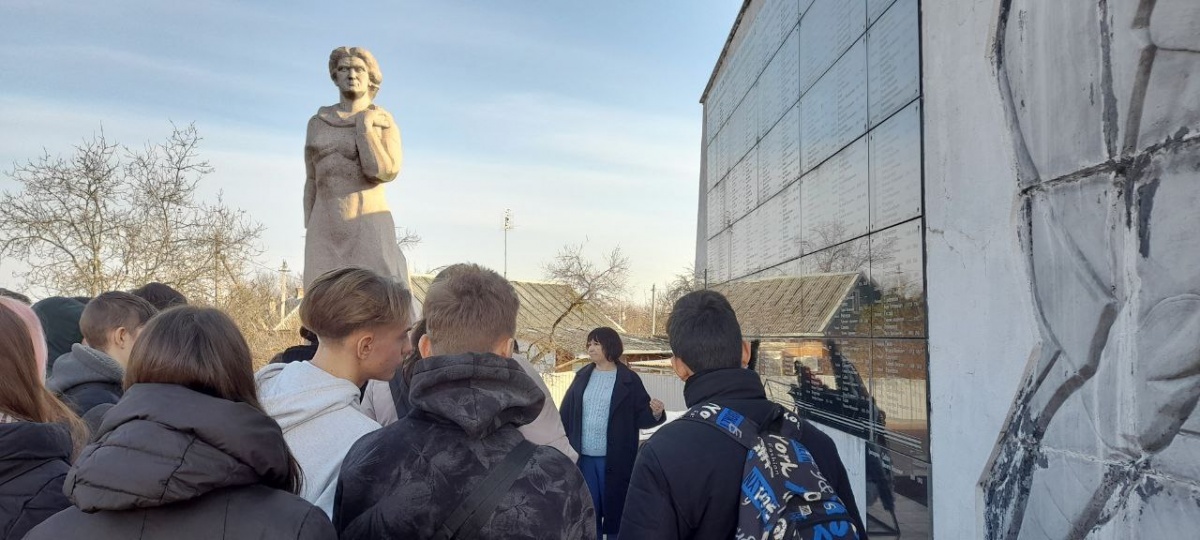 9 декабря — День Героев Отечества.