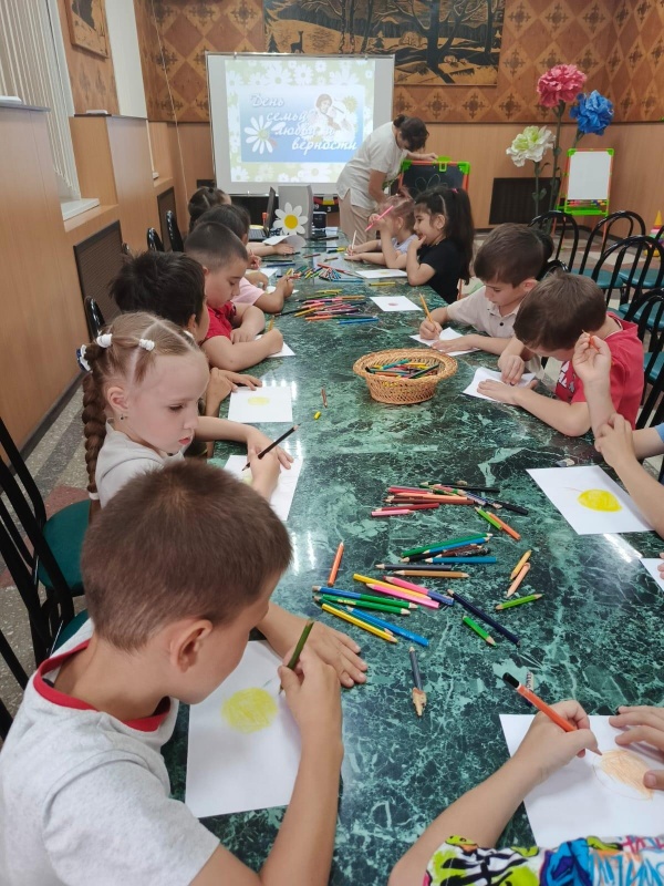 Мастер-класс «Ромашка на счастье»